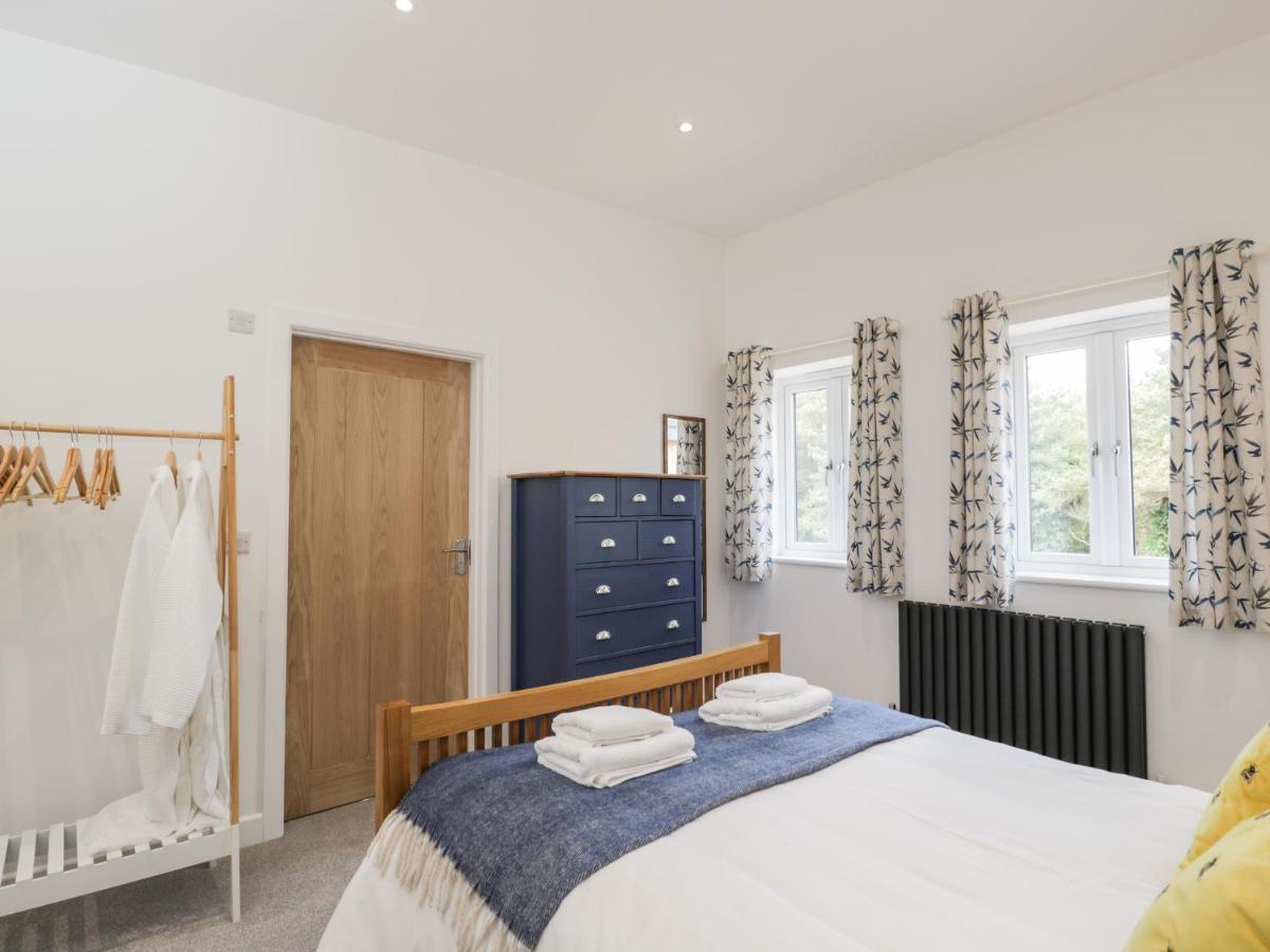 The Barn Villa Poole Dış mekan fotoğraf