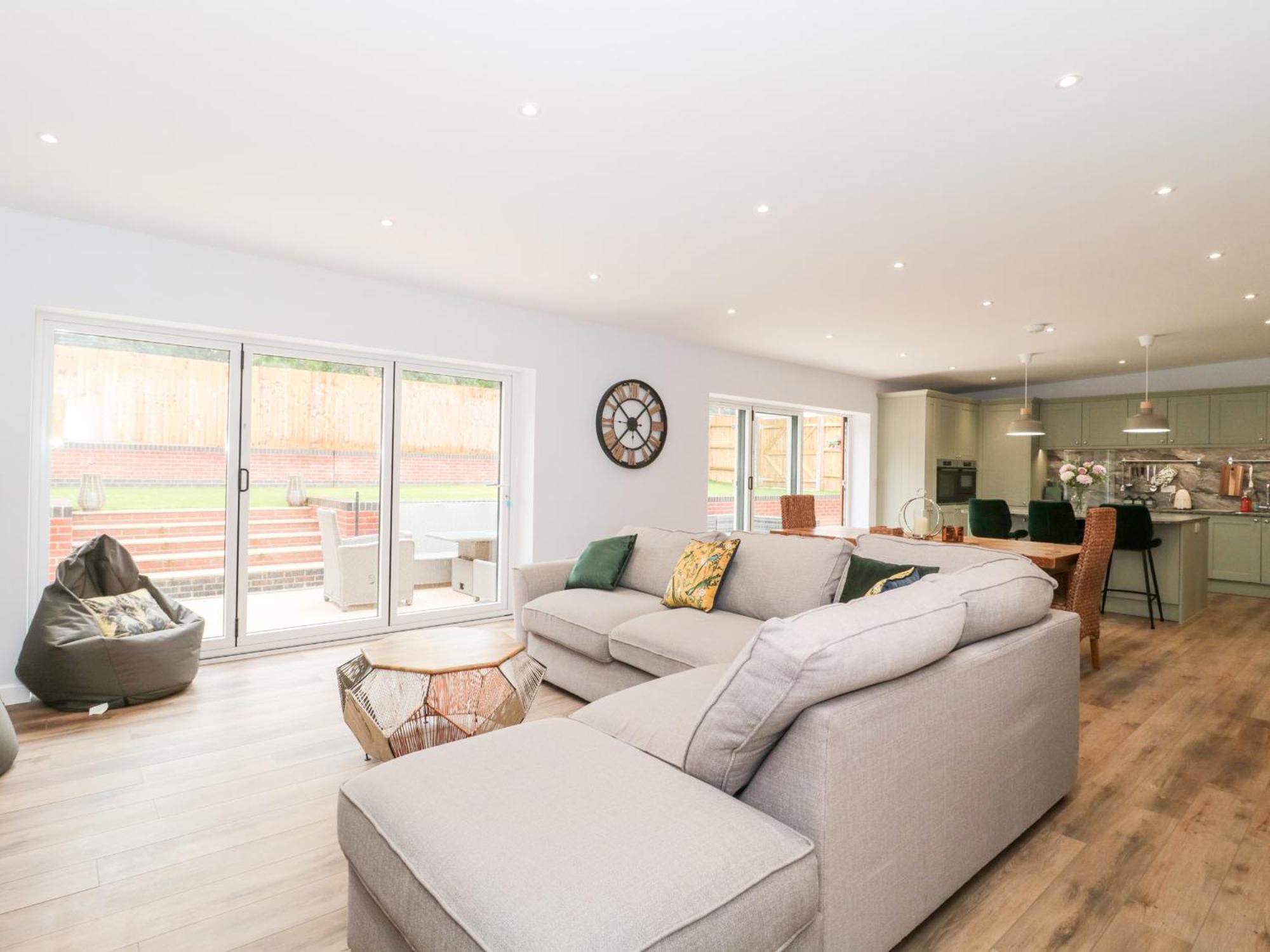 The Barn Villa Poole Dış mekan fotoğraf